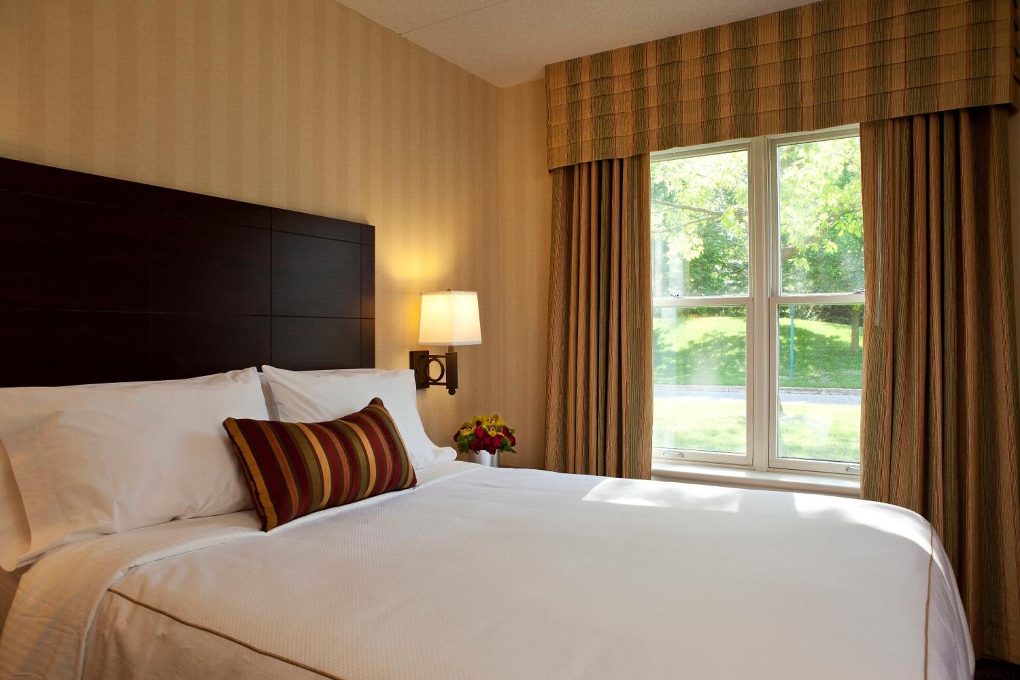 Hotel Ivey Spencer Leadership Centre 3*