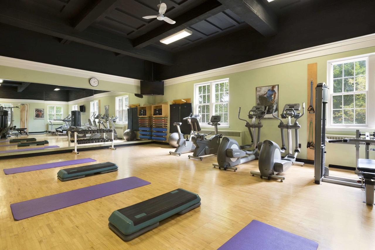 Ivey Spencer Leadership Centre Hotel 3*