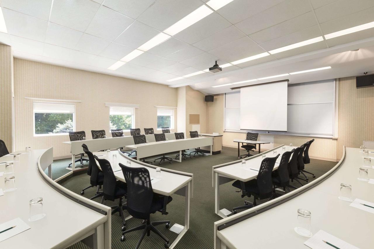 Hotel Ivey Spencer Leadership Centre